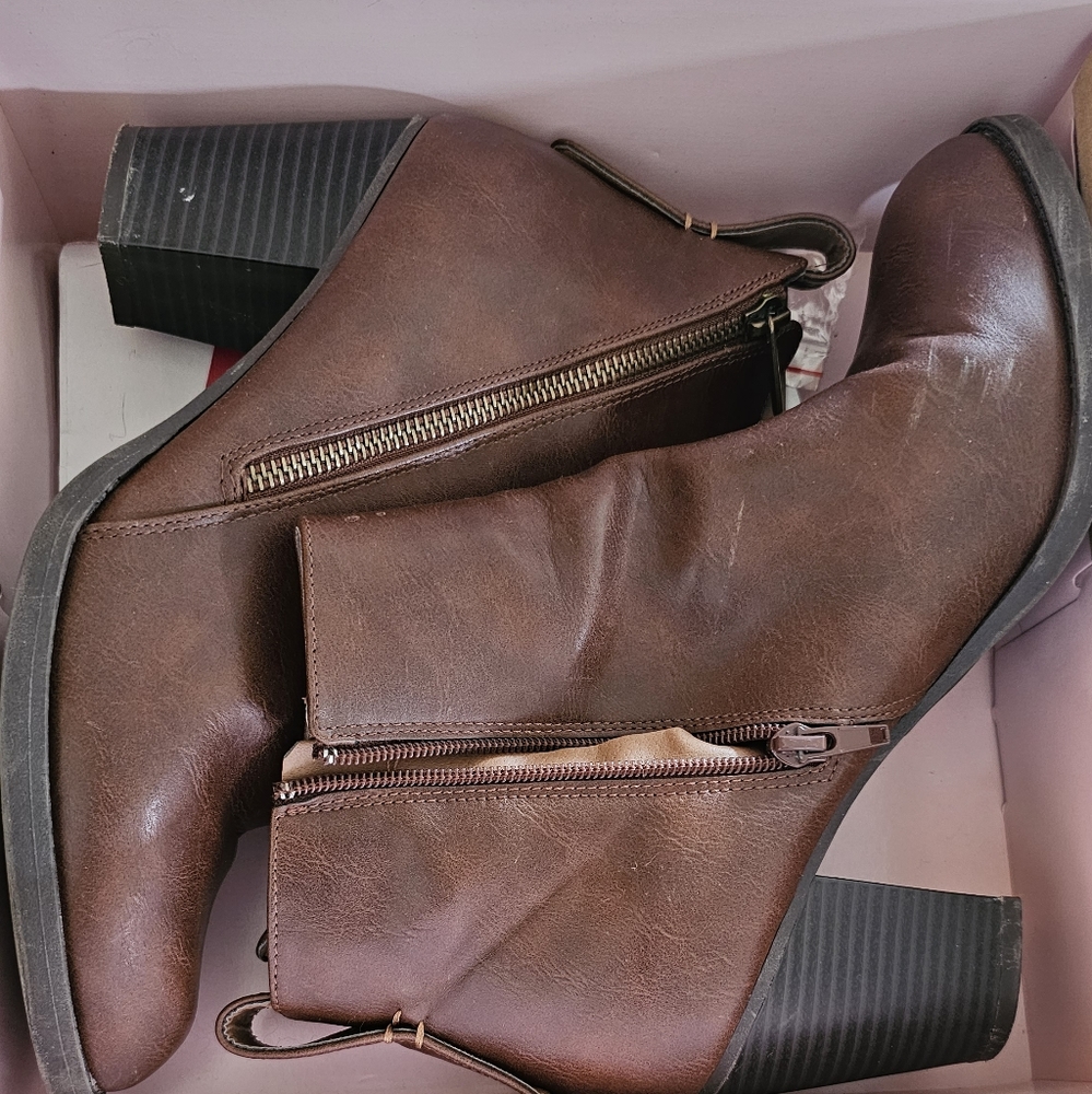 Charlotte Russe boots